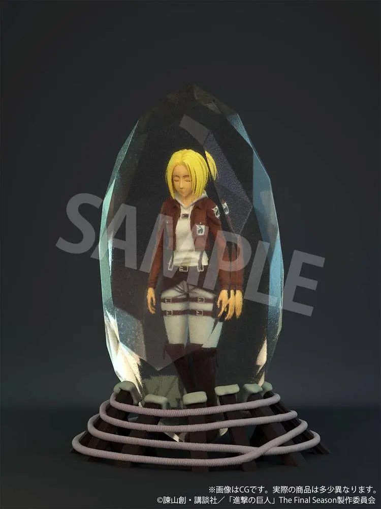 Attack on Titan 3D Crystal Statue Annie Leonhart 10 cm Produktfoto