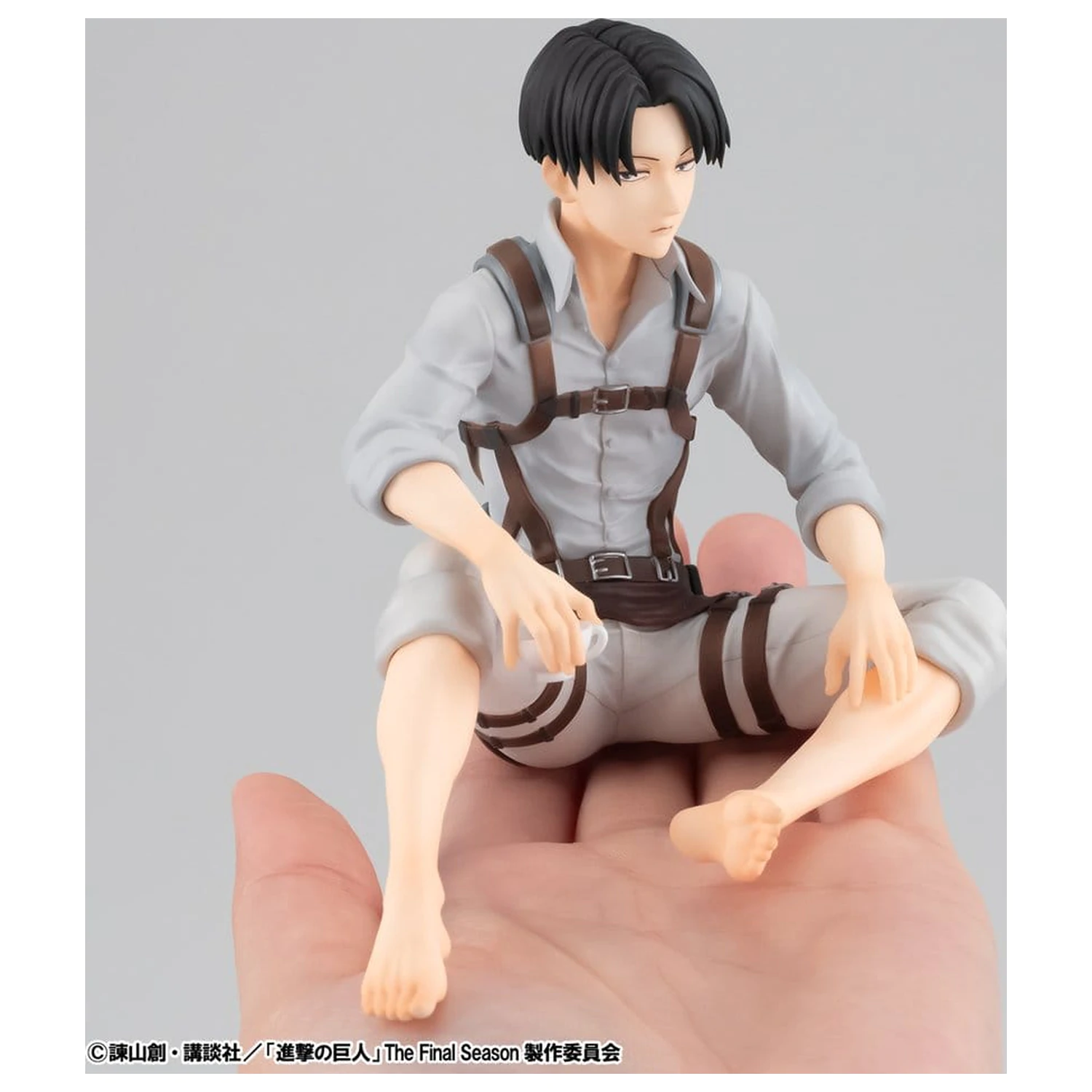 Attack on Titan G.E.M. Serie PVC Figur Squad Captain Levi Handflächengröße 9 cm Produktfoto