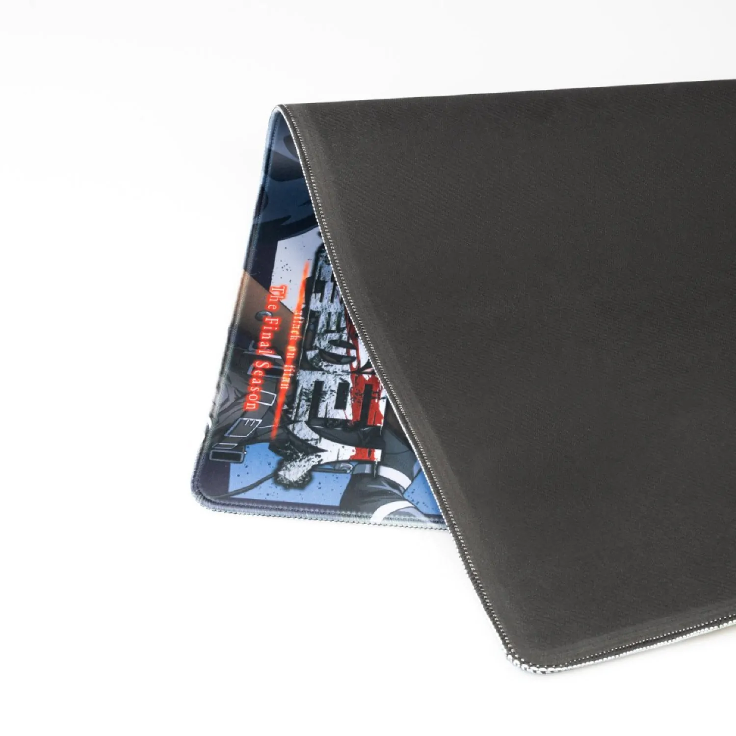 Attack on Titan Gaming Schreibtischunterlage Produktfoto