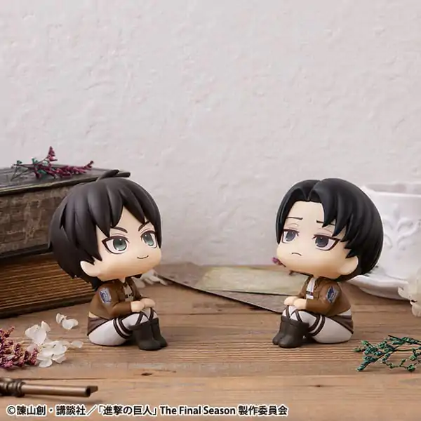 Attack on Titan Look Up PVC Statue Eren Jaeger & Levi Set (mit Geschenk) 11 cm Produktfoto
