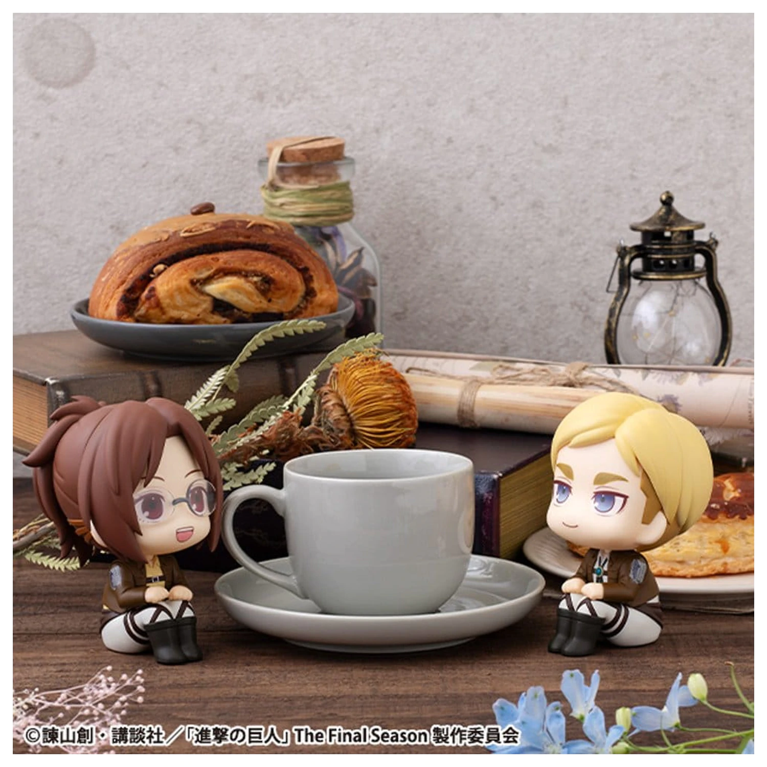 Attack on Titan Look Up PVC Statuen Hange Zoe & Erwin Smith (mit Geschenk) 11 cm Produktfoto