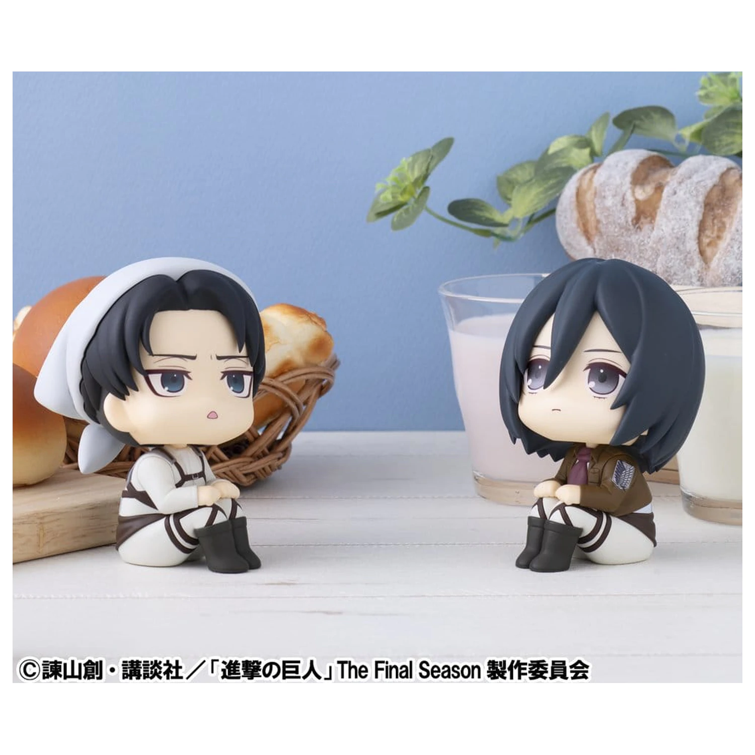 Attack on Titan Look Up PVC Statuen Levi Cleaning up Ver. & Mikasa Ackerman (mit Geschenk) 11 cm Produktfoto