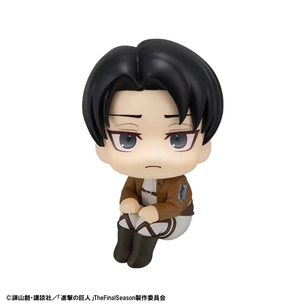 Attack on Titan Look Up PVC-Statue Levi 11 cm Produktfoto