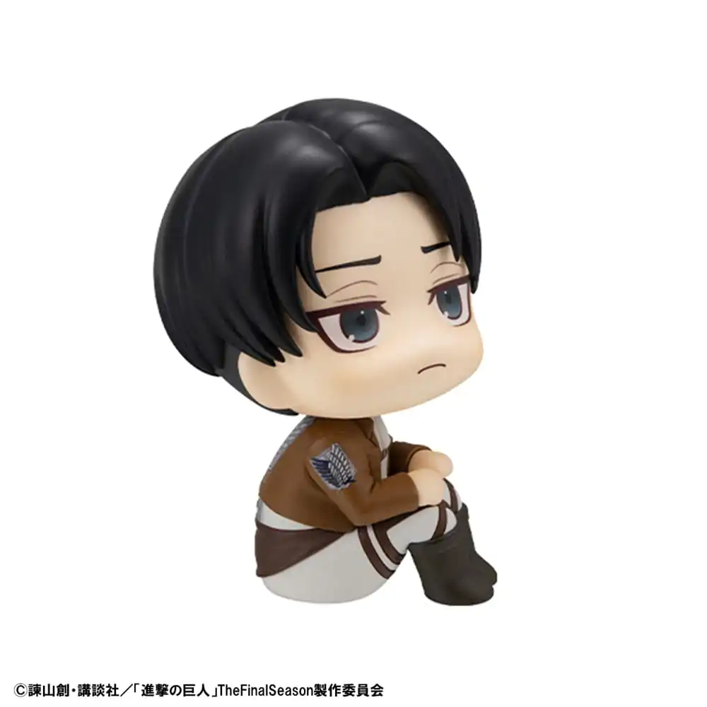 Attack on Titan Look Up PVC-Statue Levi 11 cm Produktfoto