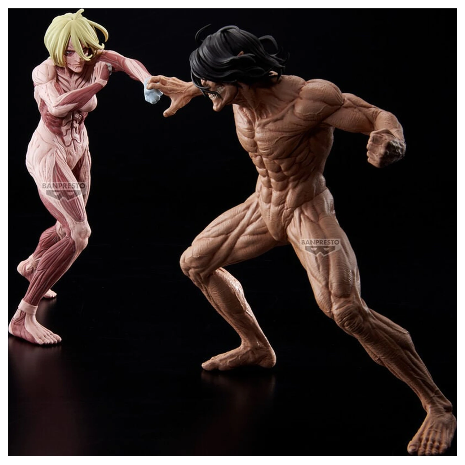 Attack on Titan Maximatic Annie Titan Figur 18cm Produktfoto