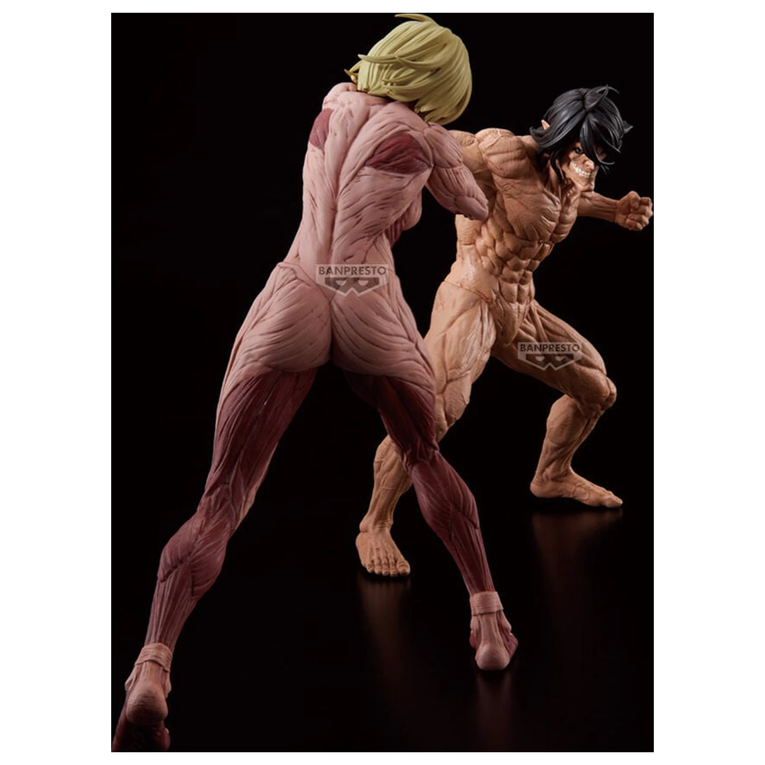 Attack on Titan Maximatic Annie Titan Figur 18cm Produktfoto
