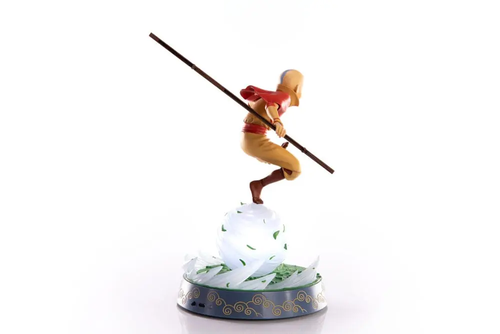 Avatar: The Last Airbender PVC Statue Aang Collector's Edition 27 cm termékfotó