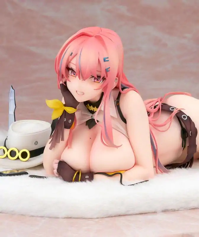 Azur Lane PVC Statue 1/7 Bremerton Hugging Pillow Ver. 10 cm termékfotó