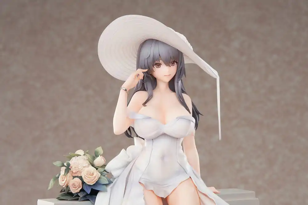 Azur Lane PVC Statue 1/7 Charybdis Brilliant Belle Ver. 27 cm termékfotó