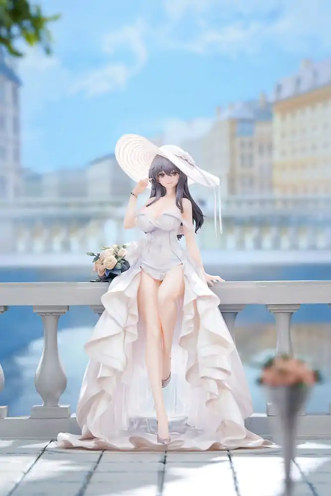 Azur Lane PVC Statue 1/7 Charybdis Brilliant Belle Ver. 27 cm termékfotó