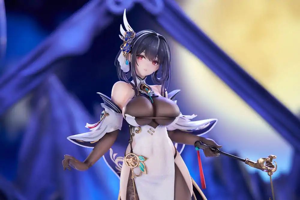 Azur Lane PVC Statue 1/7 Chen Hai Kai 31 cm Produktfoto