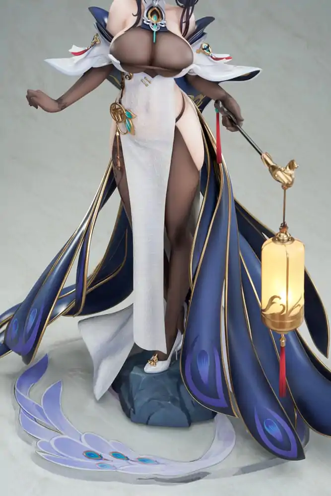 Azur Lane PVC Statue 1/7 Chen Hai Kai 31 cm Produktfoto