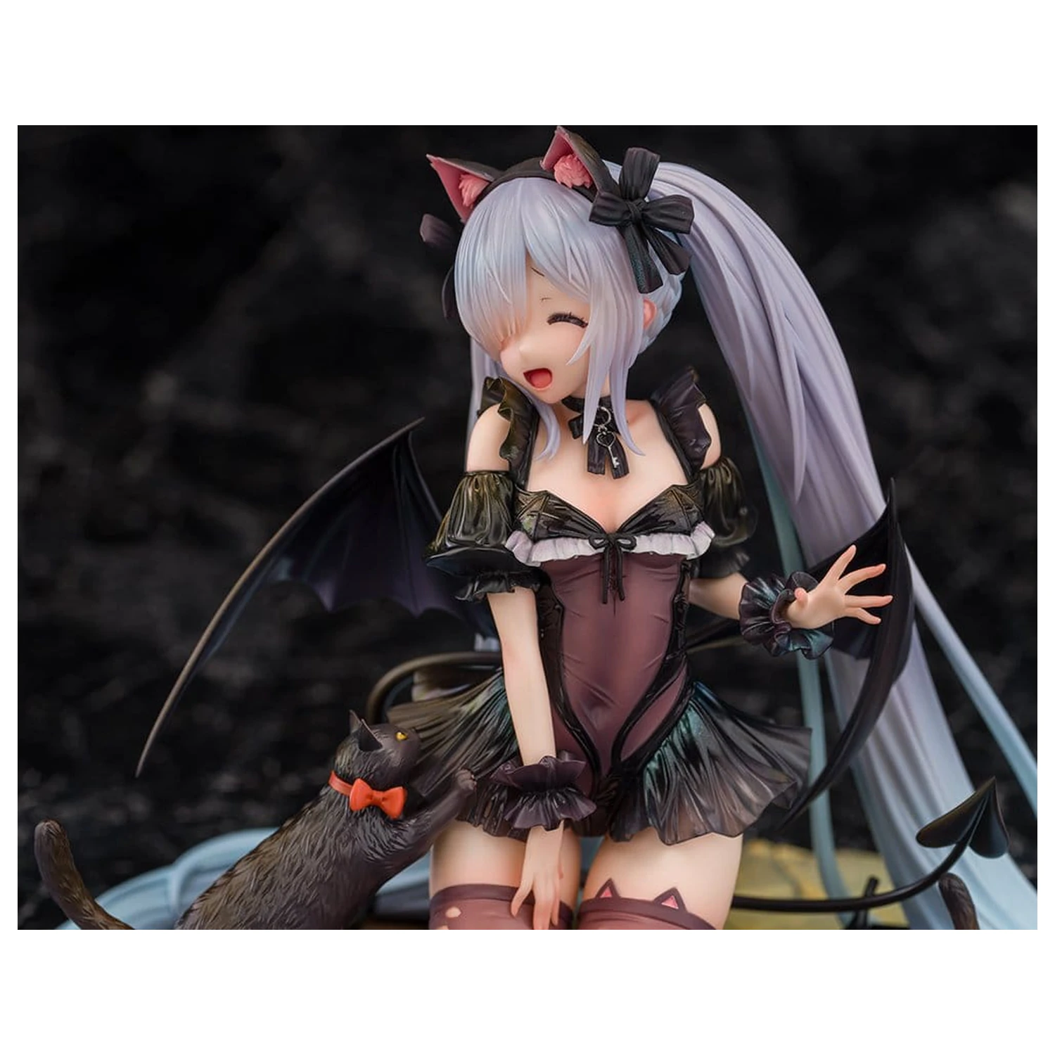 Azur Lane PVC Figur 1/7 Janus Fright-Night Scaredy-Cat Ver. 16 cm Produktfoto