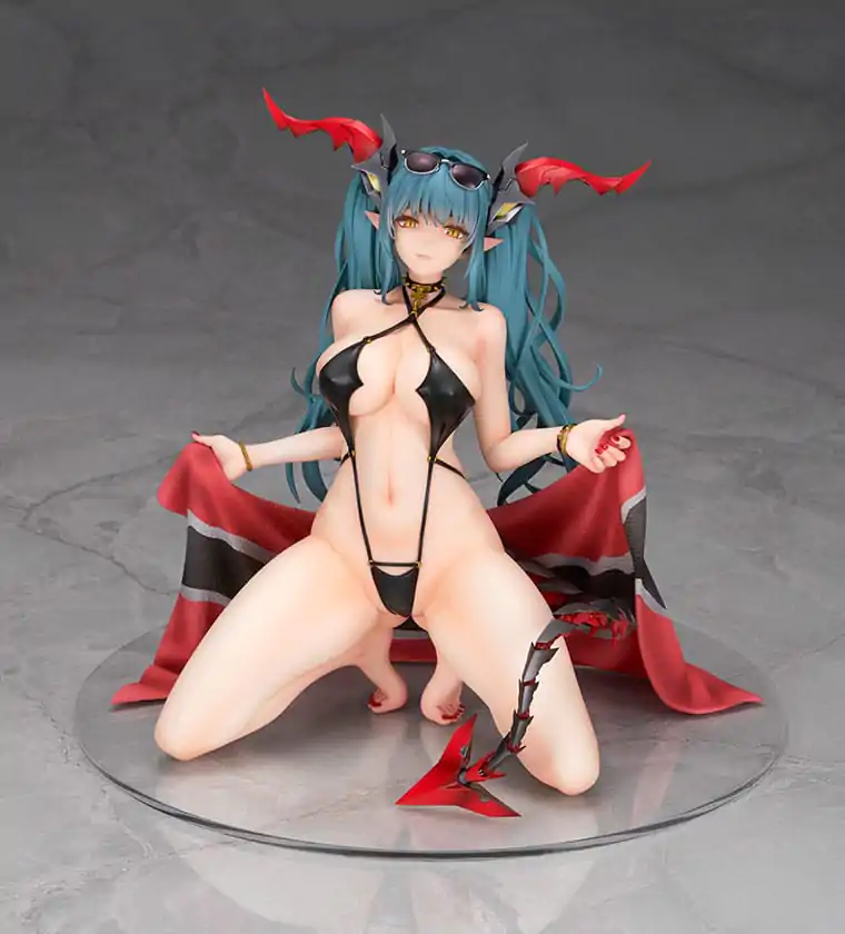 Azur Lane PVC Statue 1/7 Regensburg Dark Dragon and the Coast of Light Ver. 16 cm Produktfoto