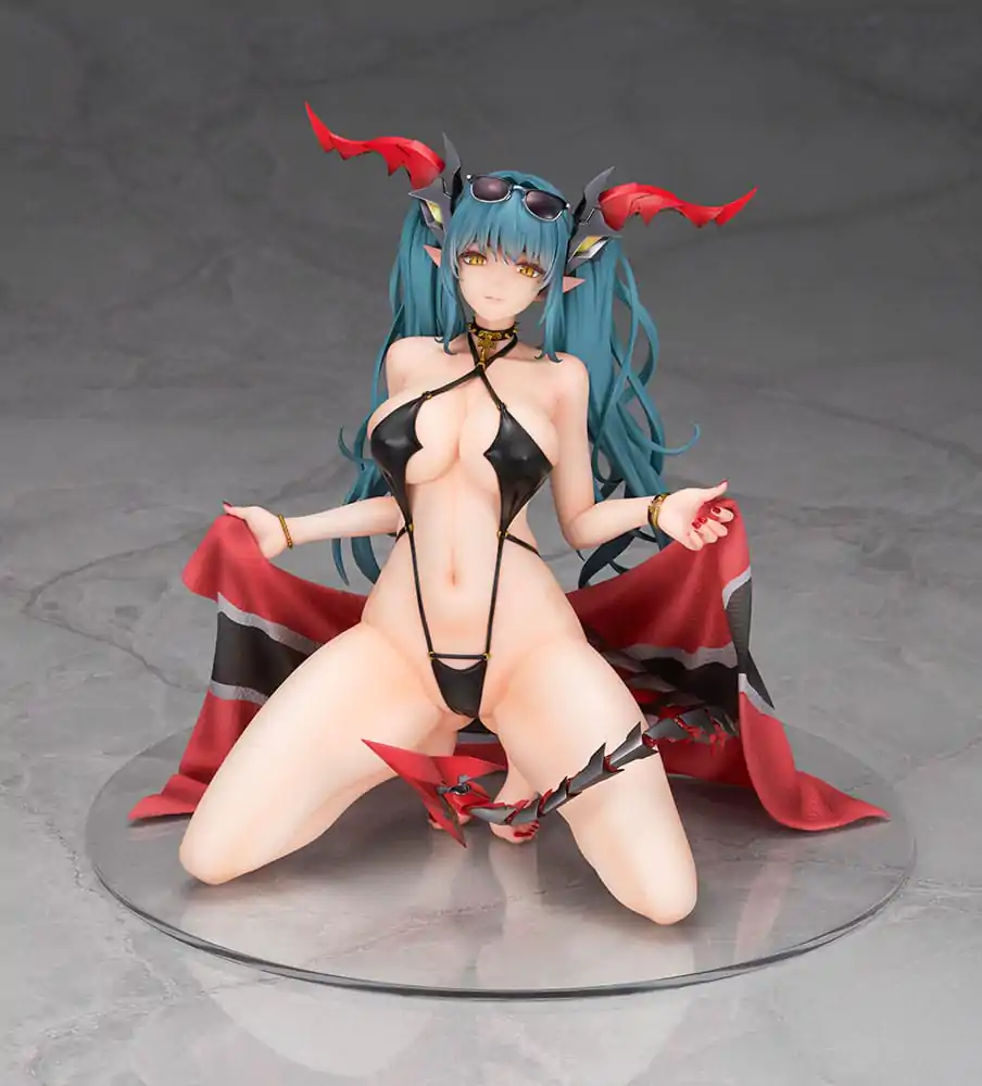 Azur Lane PVC Statue 1/7 Regensburg Dark Dragon and the Coast of Light Ver. 16 cm Produktfoto