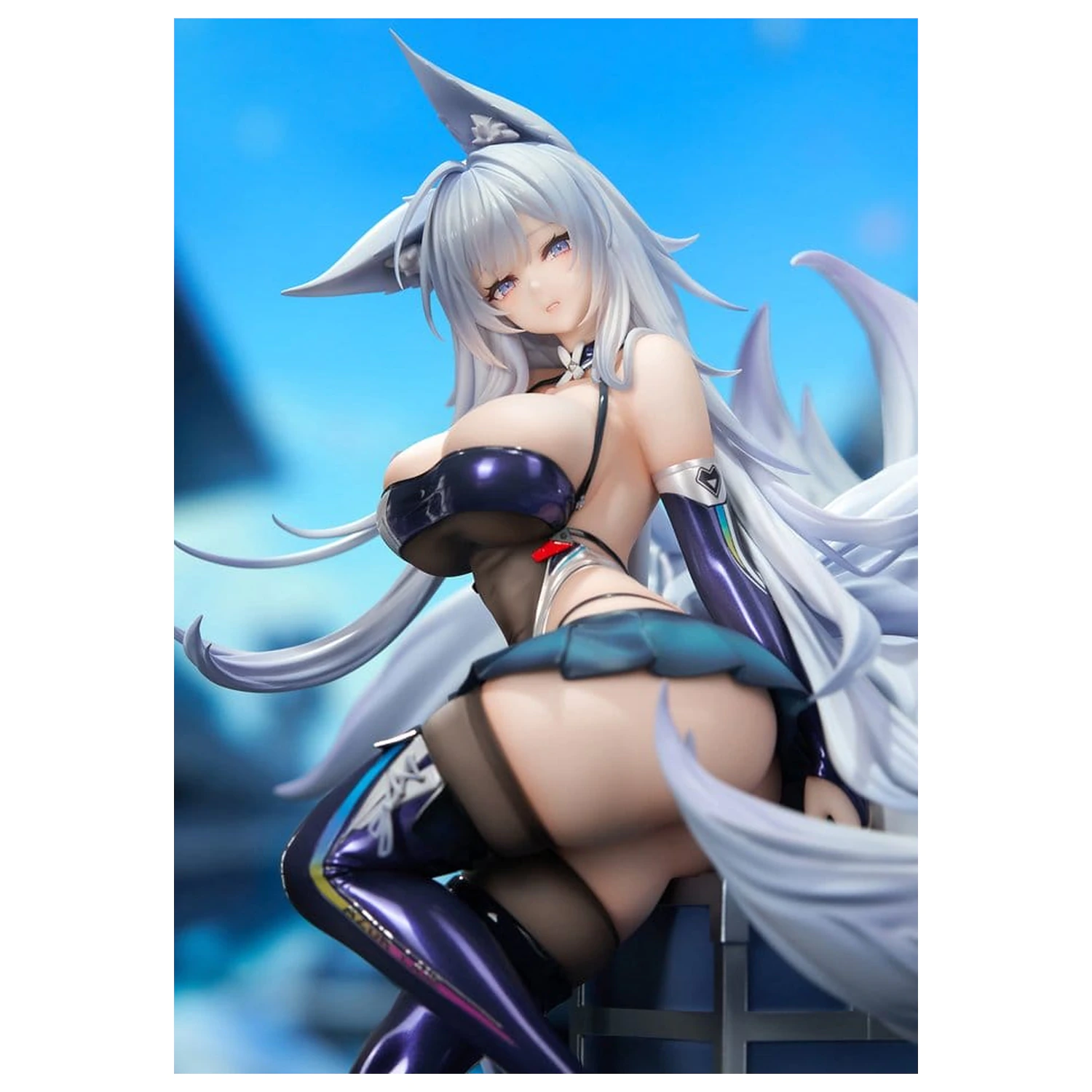 Azur Lane PVC Figur 1/7 Shinano Moonlit Chrome Ver. 25 cm Produktfoto