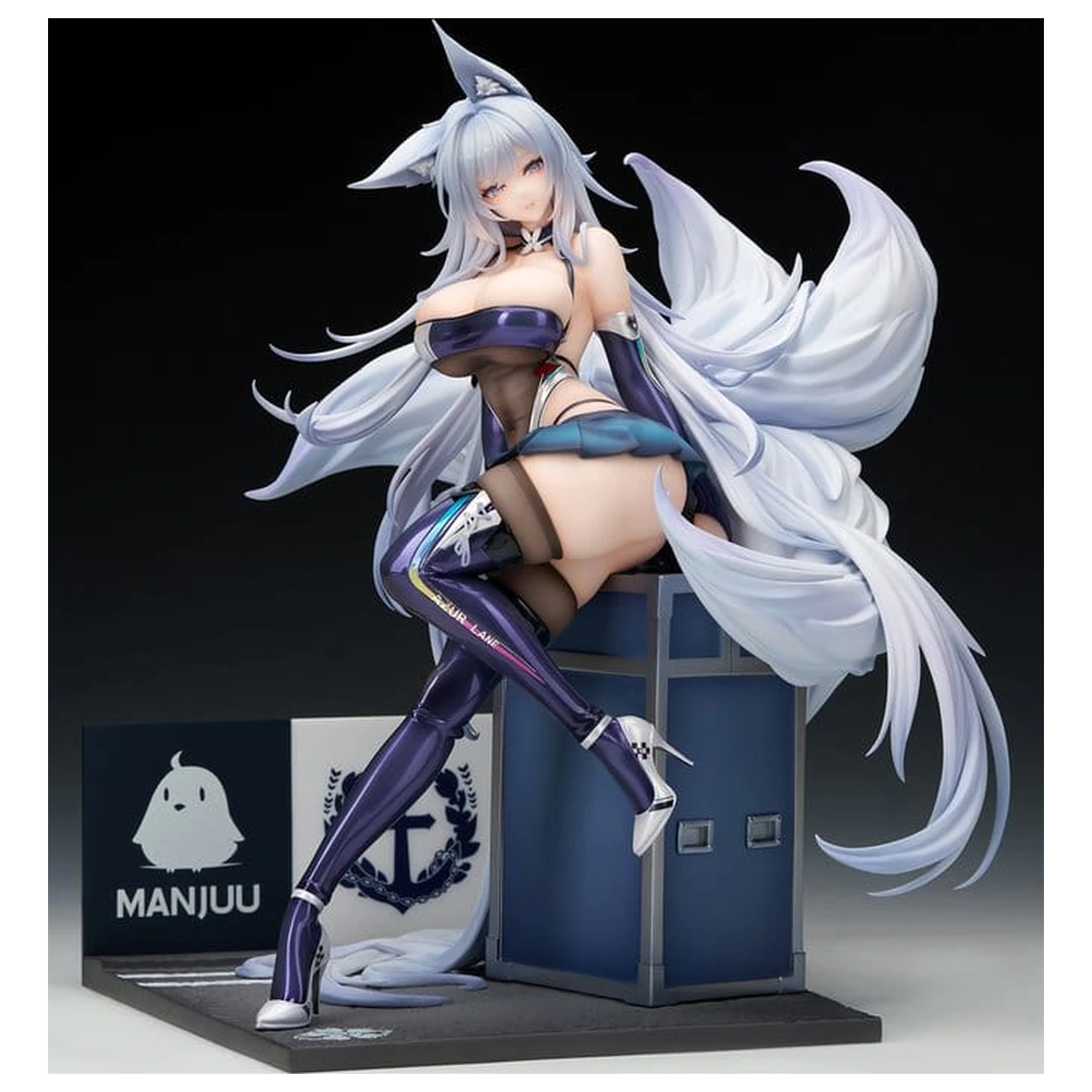 Azur Lane PVC Figur 1/7 Shinano Moonlit Chrome Ver. 25 cm Produktfoto