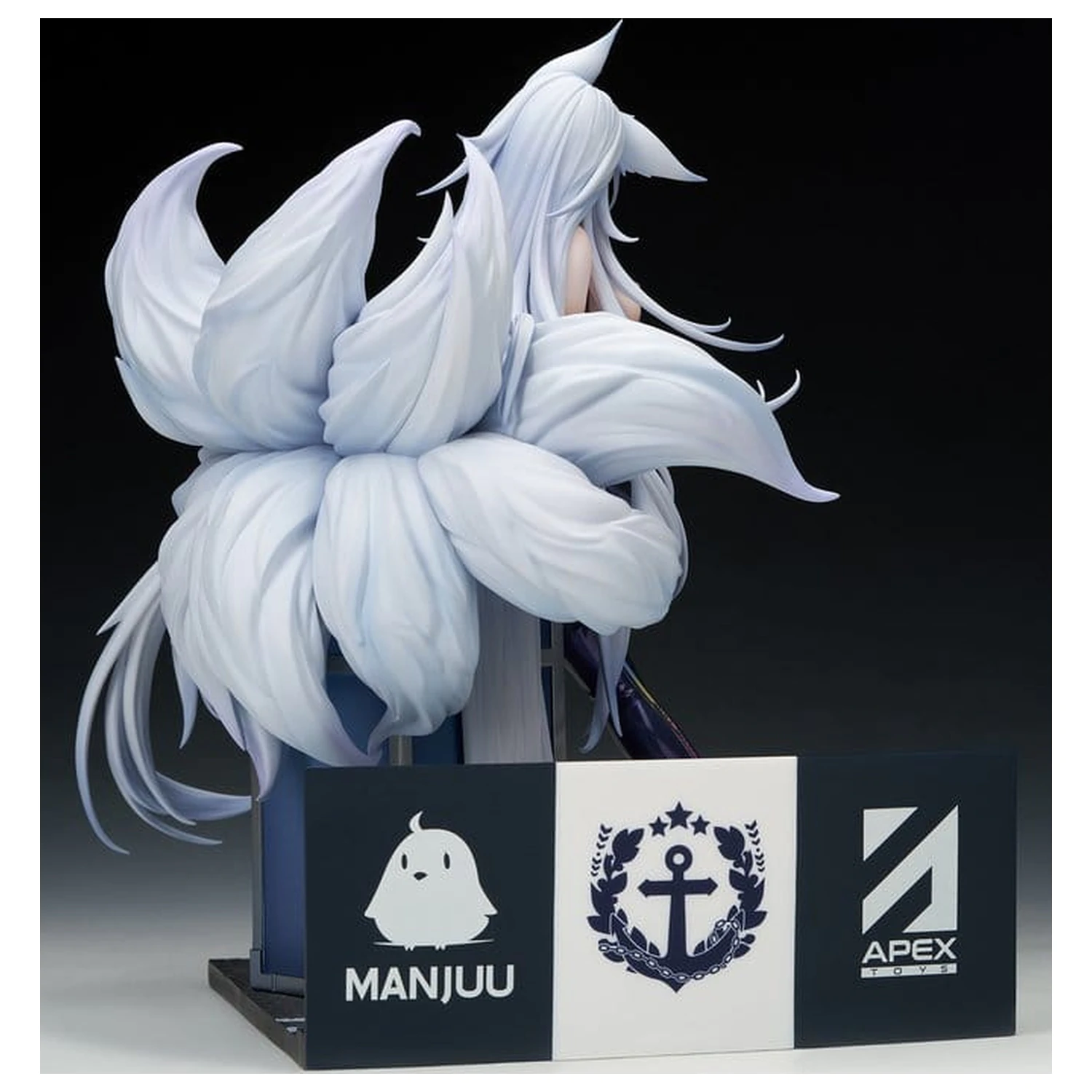 Azur Lane PVC Figur 1/7 Shinano Moonlit Chrome Ver. 25 cm Produktfoto