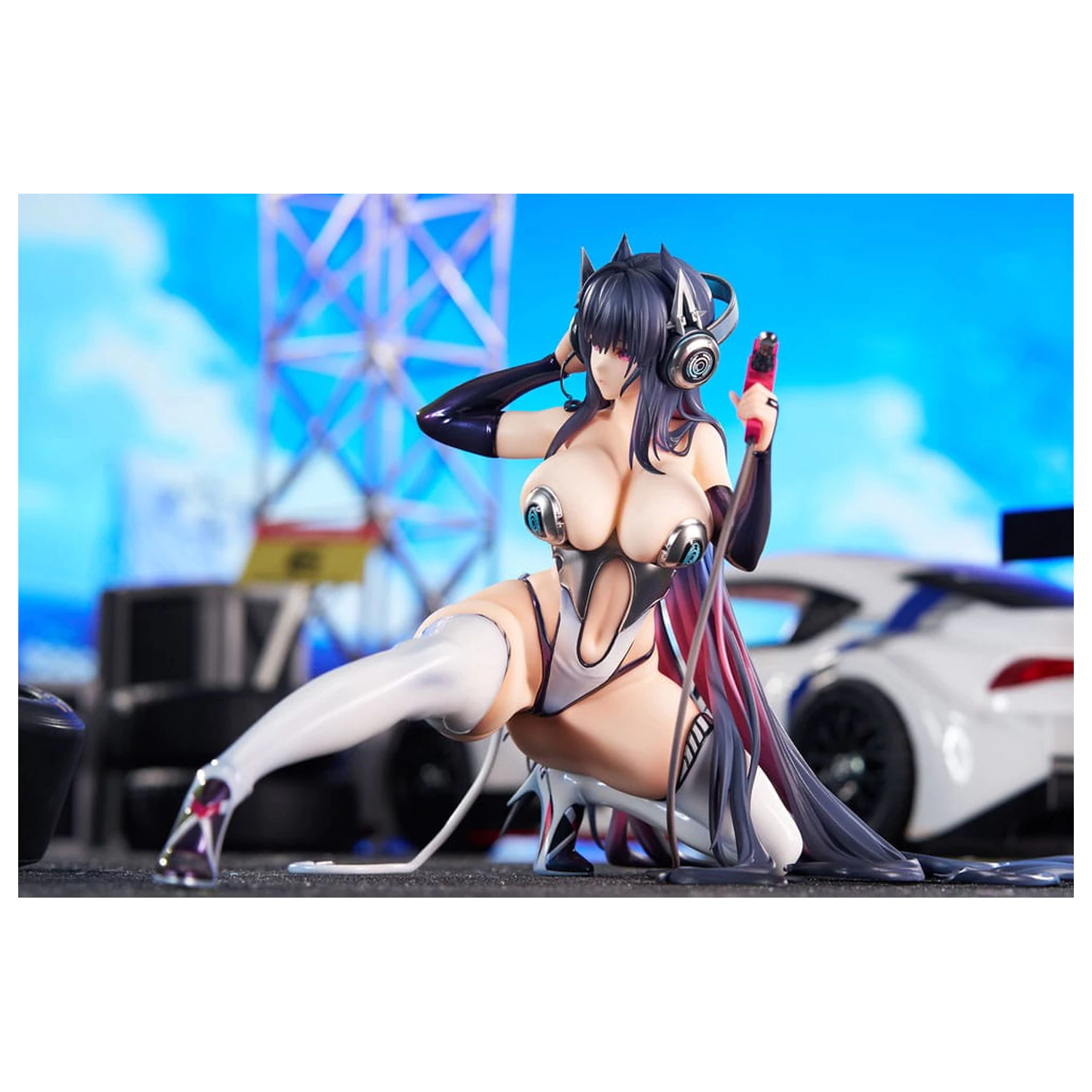 Azur Lane PVC Statue 1/7 Strasbourg Faerie of the Race Circuit Ver. 16 Zentimeter Produktfoto