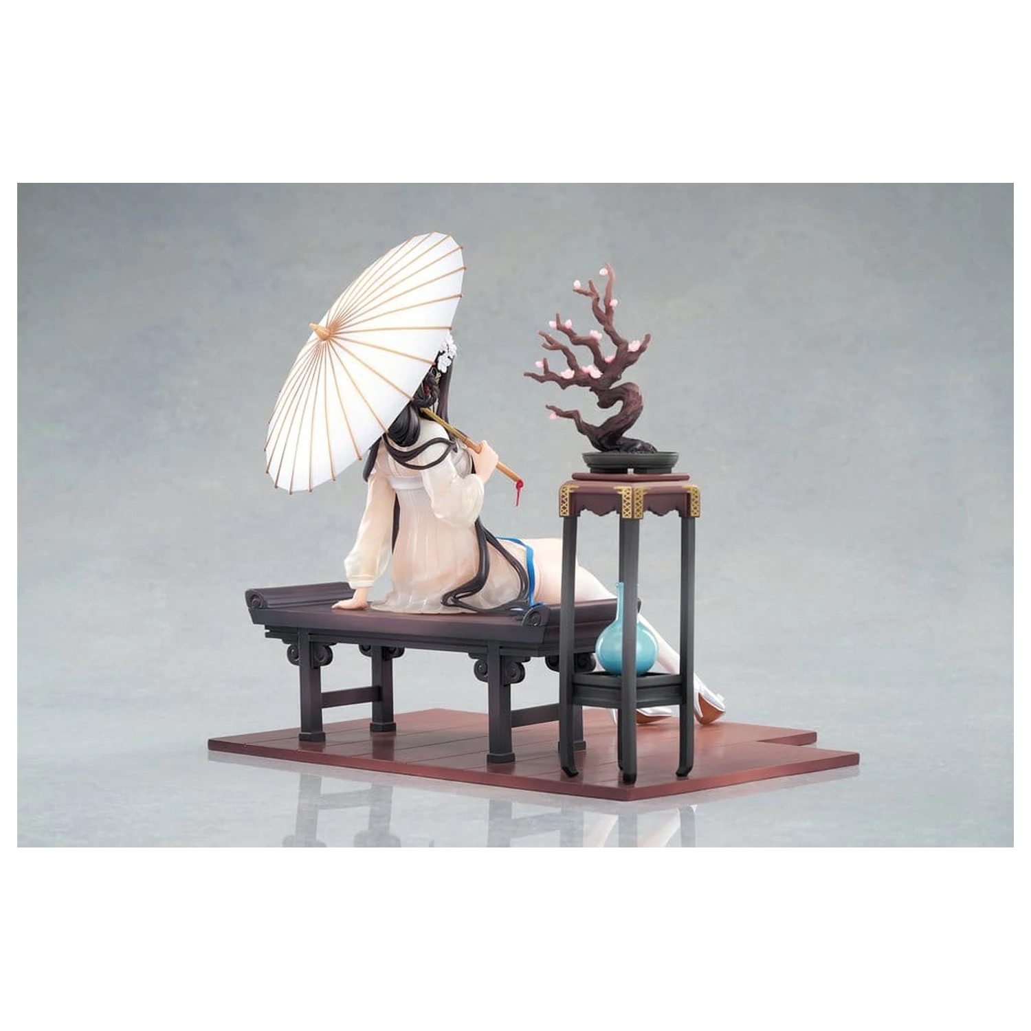 Azur Lane PVC Figur 1/7 Yat Sen Paragon of Celestial Grace Ver. 22 cm Produktfoto