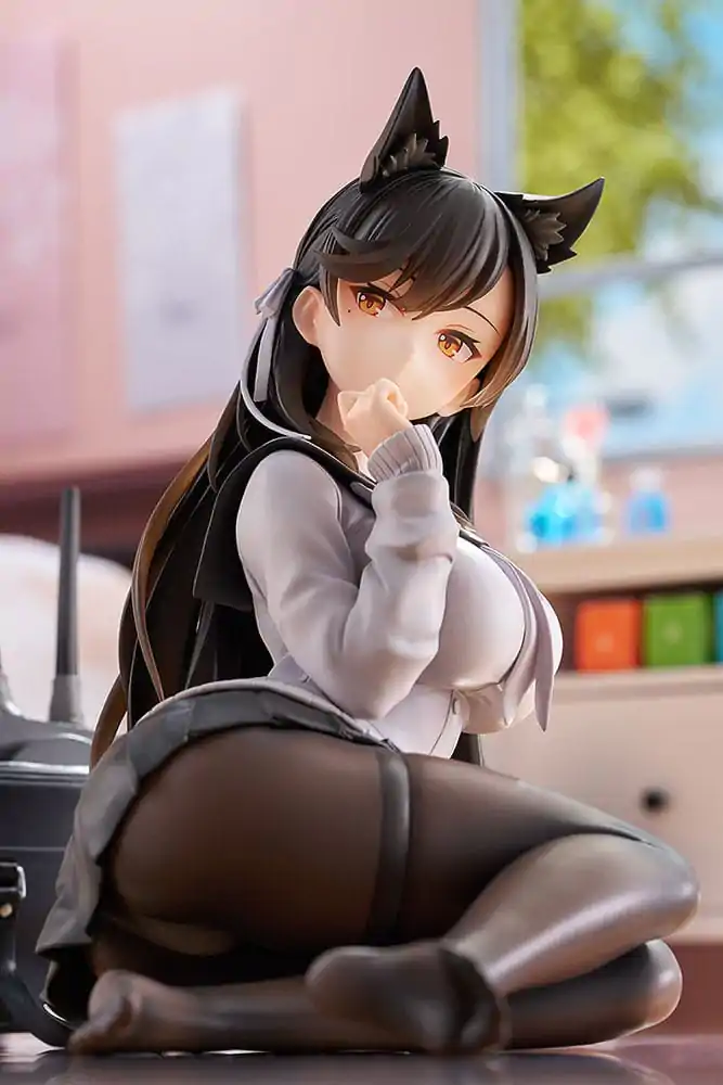 Azur Lane PVC Statue Atago (School Traumerei) 13 cm Produktfoto