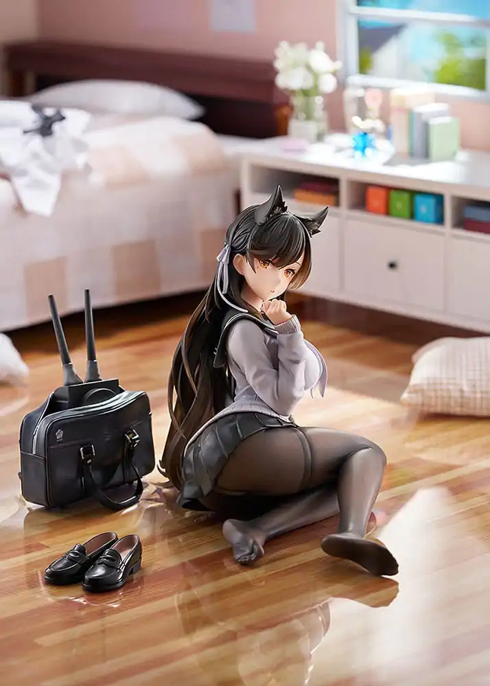Azur Lane PVC Statue Atago (School Traumerei) 13 cm Produktfoto