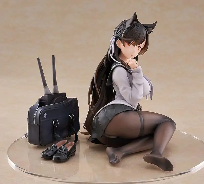 Azur Lane PVC Statue Atago (School Traumerei) 13 cm Produktfoto