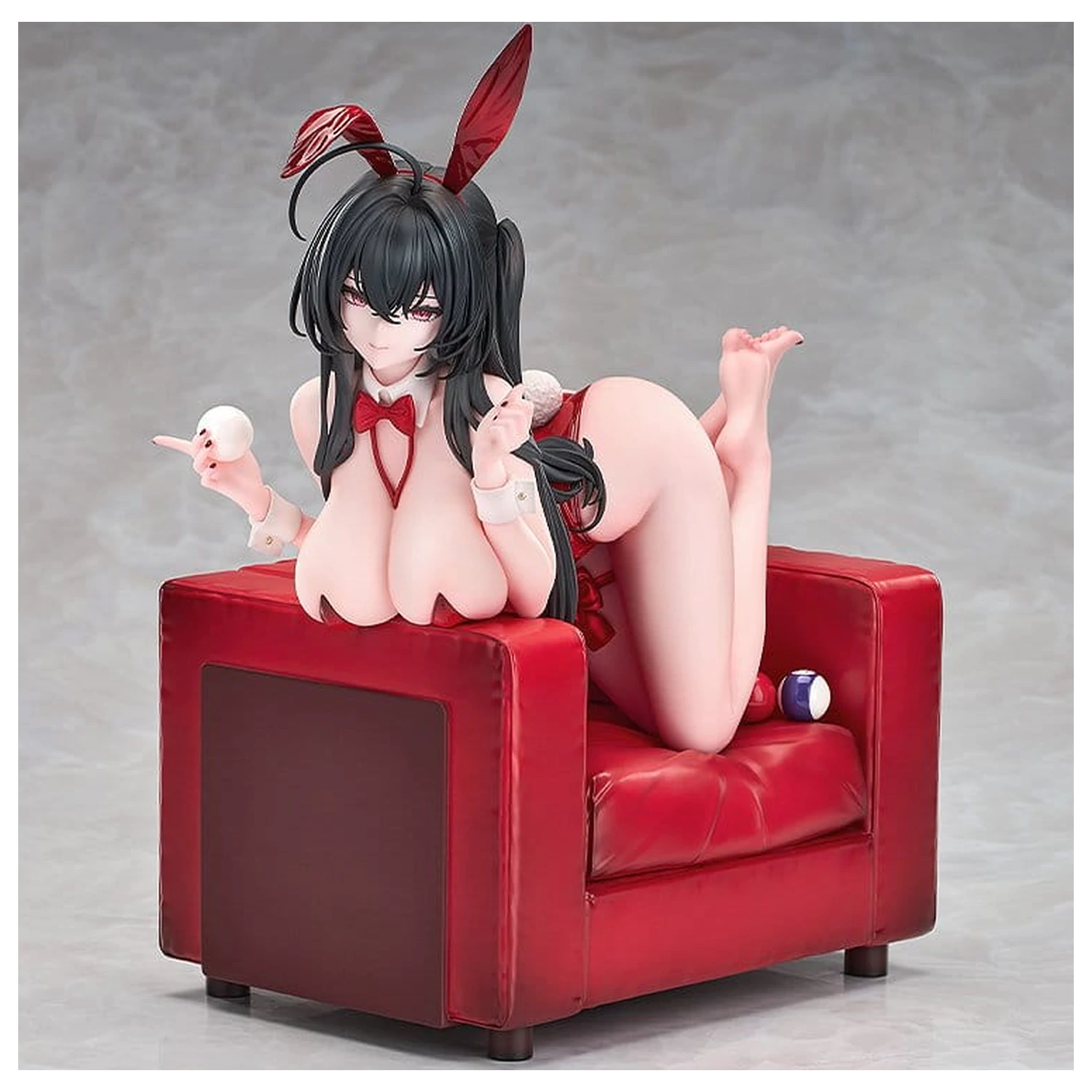 Azur Lane PVC Figur 1/7 Taihou: Fun on the Baize - Illustration Ver. 22 cm Produktfoto