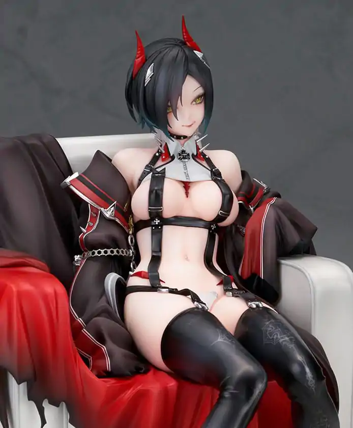 Azur Lane PVC Statue Ulrich von Hutten AmiAmi Exclusive 20 cm termékfotó