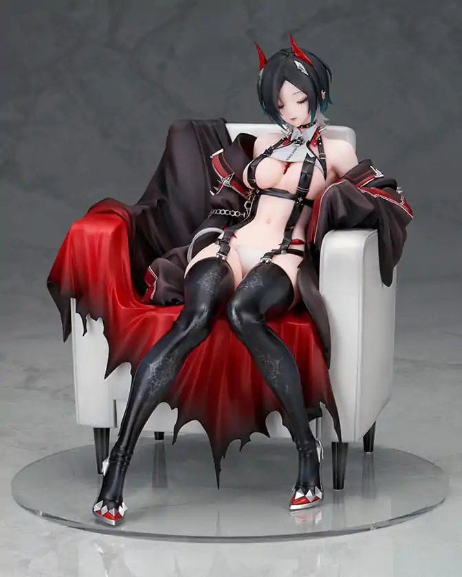 Azur Lane PVC Statue Ulrich von Hutten AmiAmi Exclusive 20 cm termékfotó