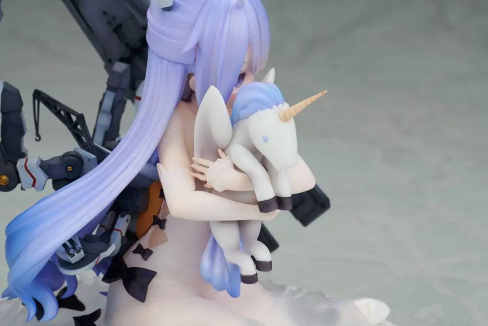 Azur Lane PVC Statue 1/7 Unicorn 14 cm termékfotó