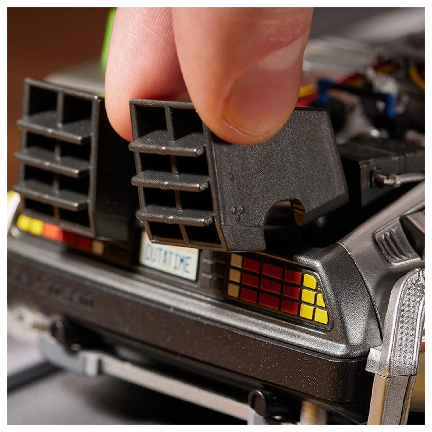 Back to the Future DeLorean Model Kit Adventskalender Produktfoto