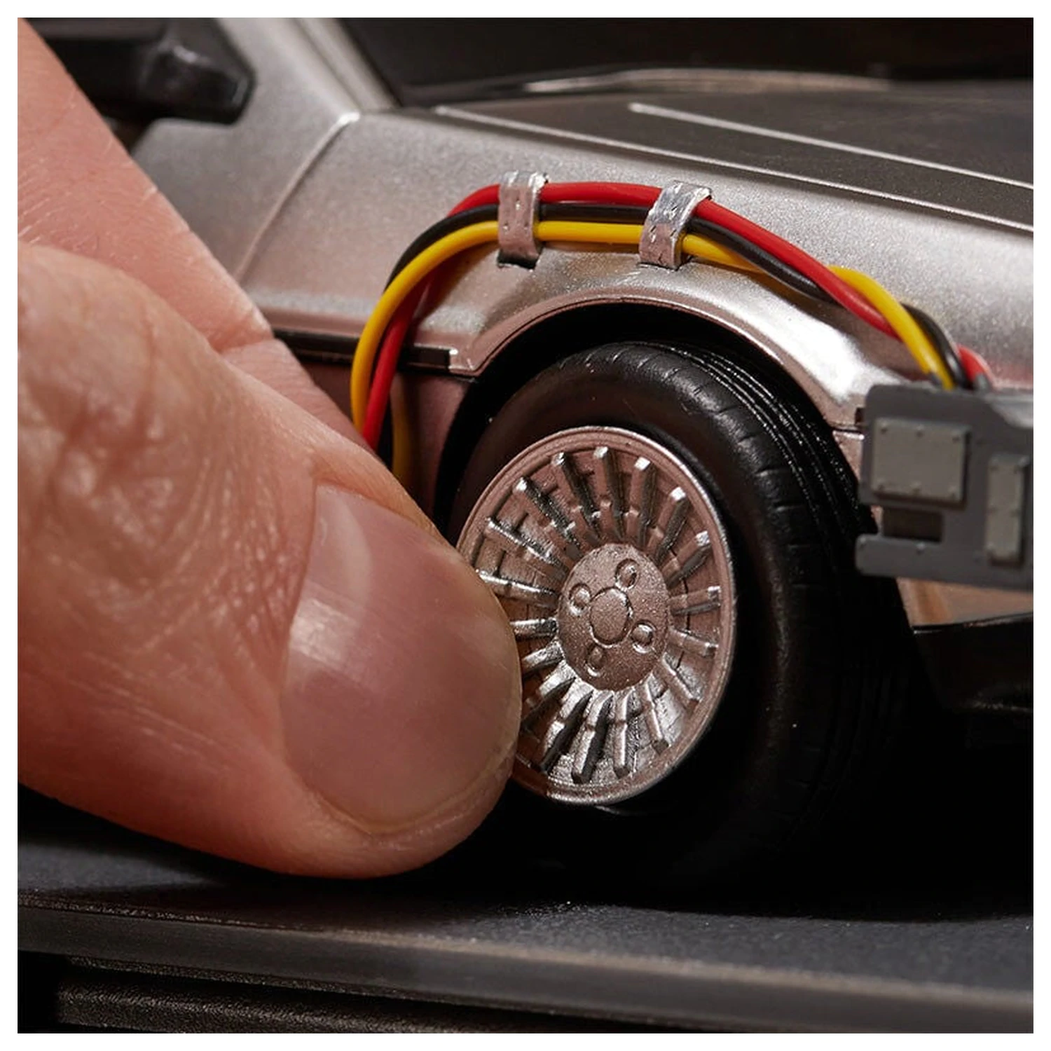 Back to the Future DeLorean Model Kit Adventskalender Produktfoto