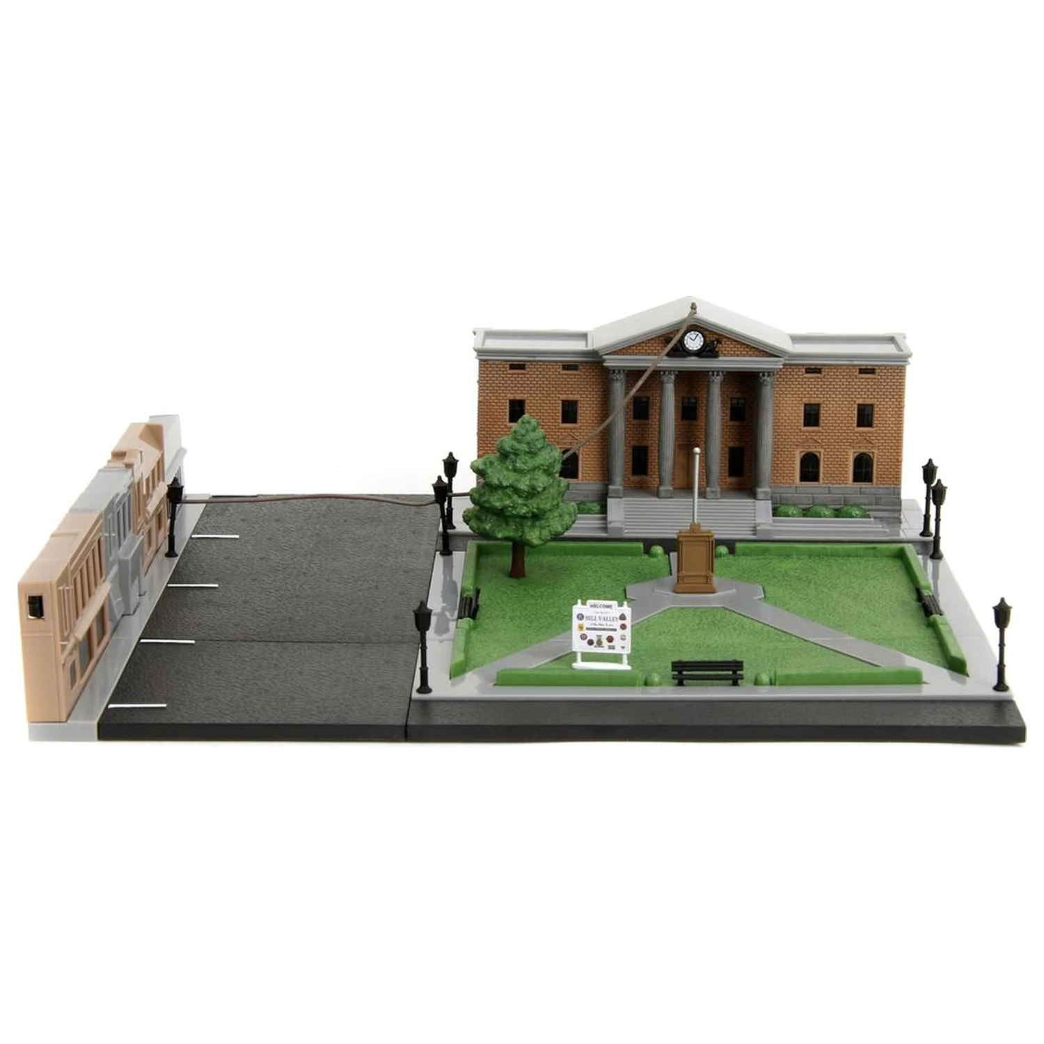 Back To The Future Hill Valley Courthouse Square Diorama-Replik Produktfoto