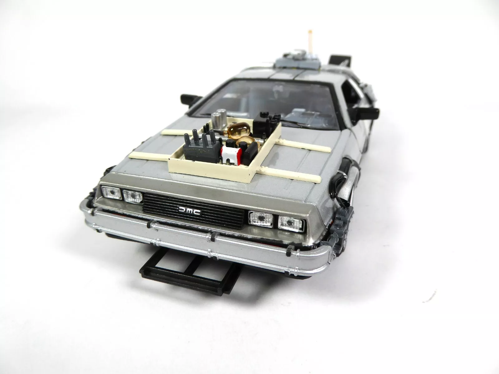 Zurueck in die Zukunft III Diecast Modell 1/24 81er DeLorean LK Coupe Produktfoto