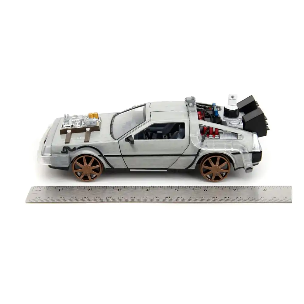 Zurück in die Zukunft III Hollywood Rides Diecast Modell 1/24 DeLorean Time Machine Railroad Wheels termékfotó