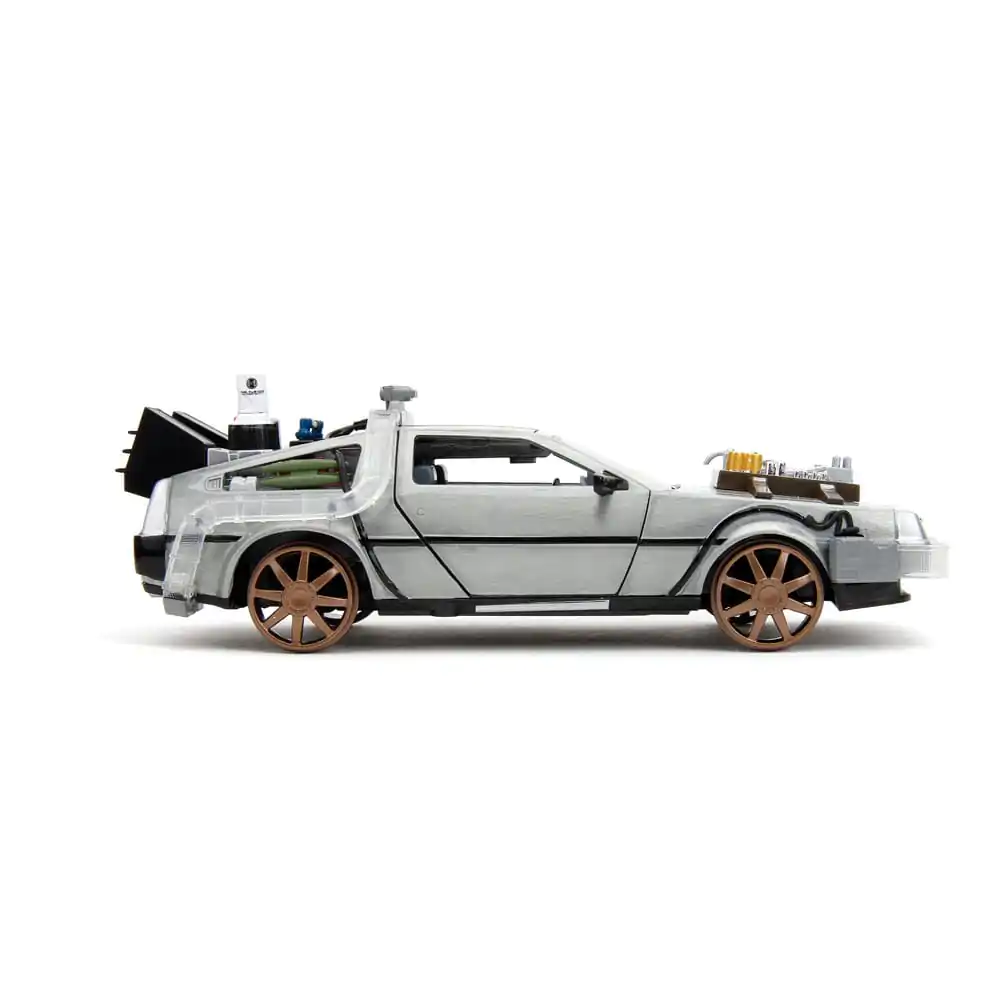 Zurück in die Zukunft III Hollywood Rides Diecast Modell 1/24 DeLorean Time Machine Railroad Wheels termékfotó