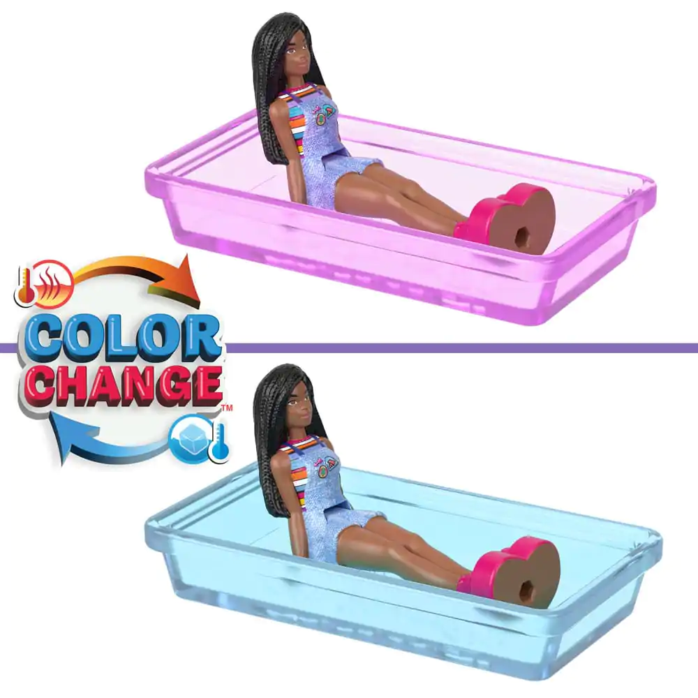 Barbie Mini BarbieLand Puppe und Fahrzeug DreamCamper mit Pool 4 cm Produktfoto