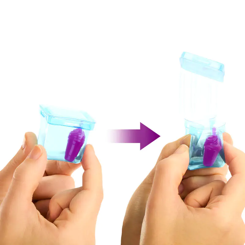 Barbie Pop! Reveal Fruit Series Strawberry Puppe Produktfoto