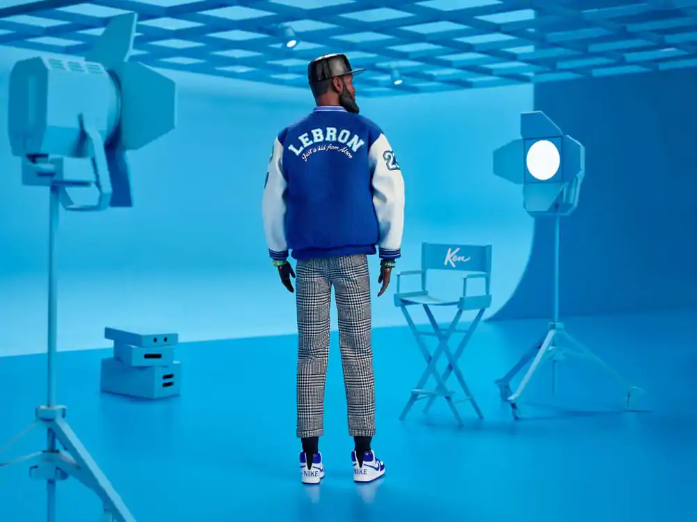 Barbie Signature Puppe Fashion Kenbassador Lebron James Produktfoto
