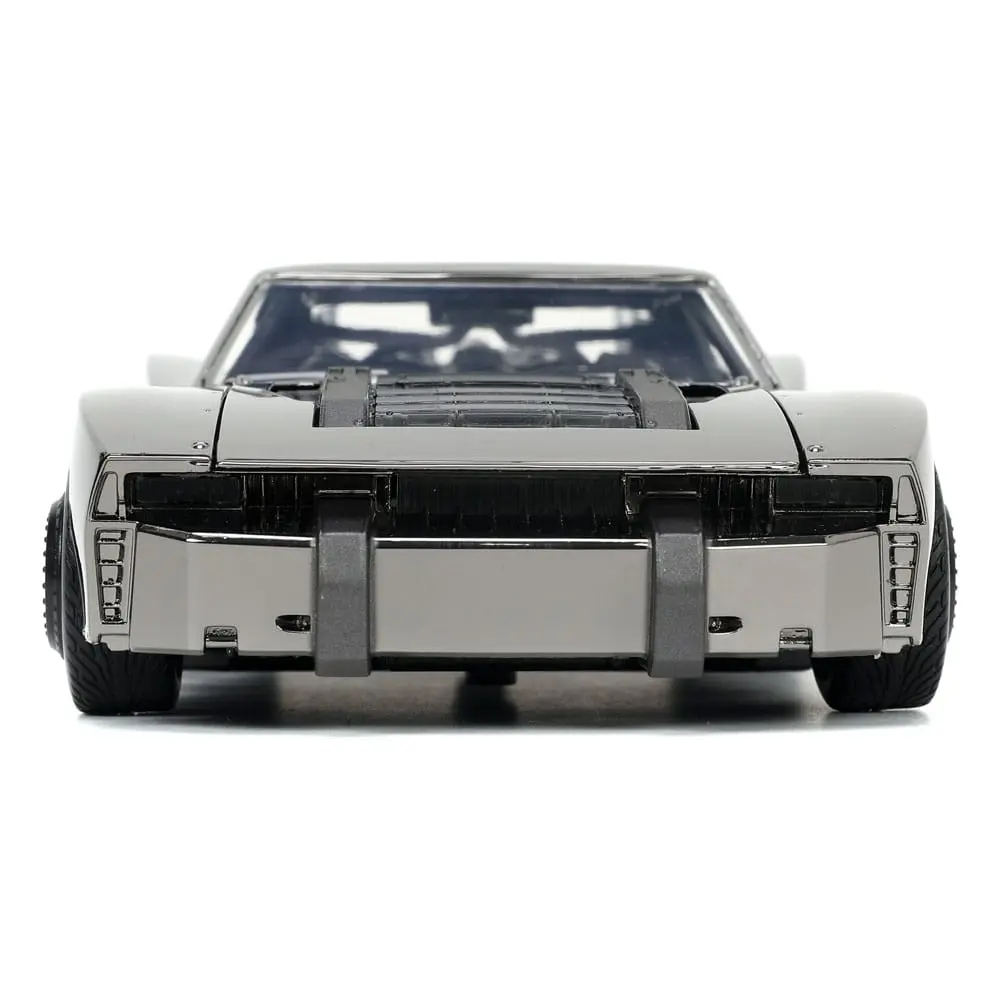 Batman 2022 Hollywood Rides Diecast Modell 1/24 2022 Batmobil Black Chrome Convention Exclusive mit Figur Produktfoto