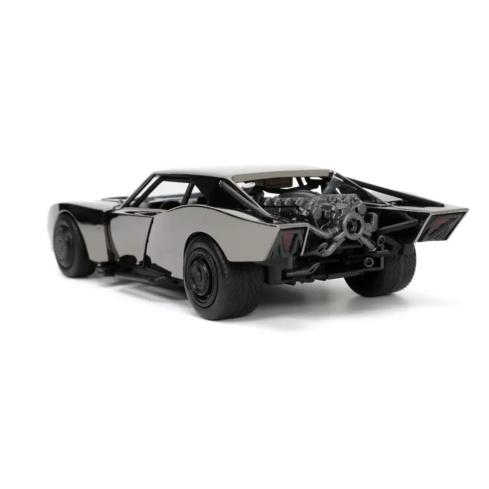 Batman 2022 Hollywood Rides Diecast Modell 1/24 2022 Batmobil Black Chrome Convention Exclusive mit Figur Produktfoto