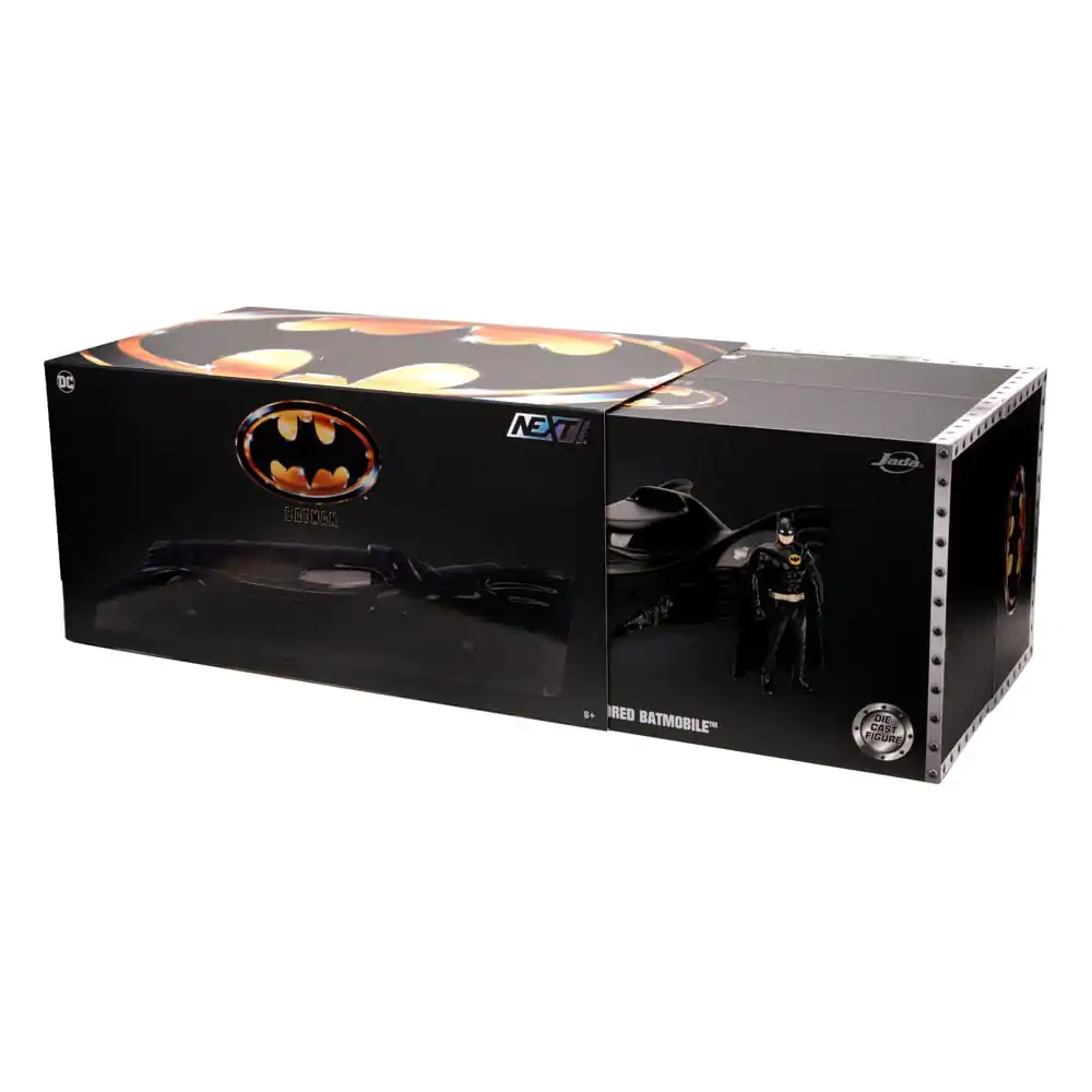 Batman Diecast Modell 1/24 1989 Batmobile mit Figur und Schild Produktfoto