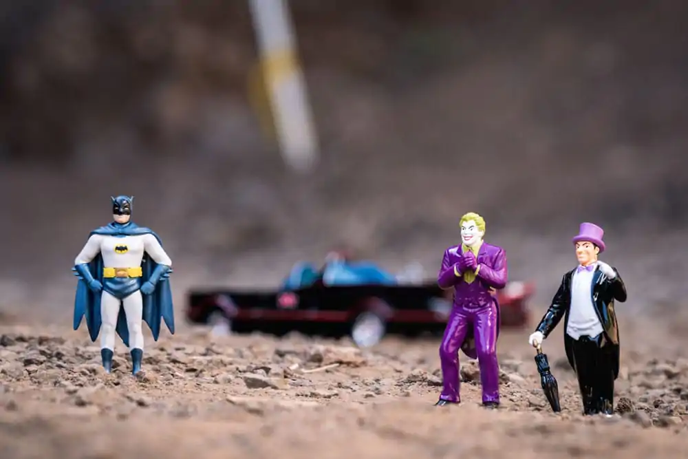 Batman Diecast Modell 1/24 5er Pack Classic TV Series Batman, Robin, Joker, Penguin &amp; Batmobile Produktfoto