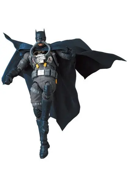 Batman Hush MAF EX Actionfigur Stealth Jumper Batman 16 cm Produktfoto