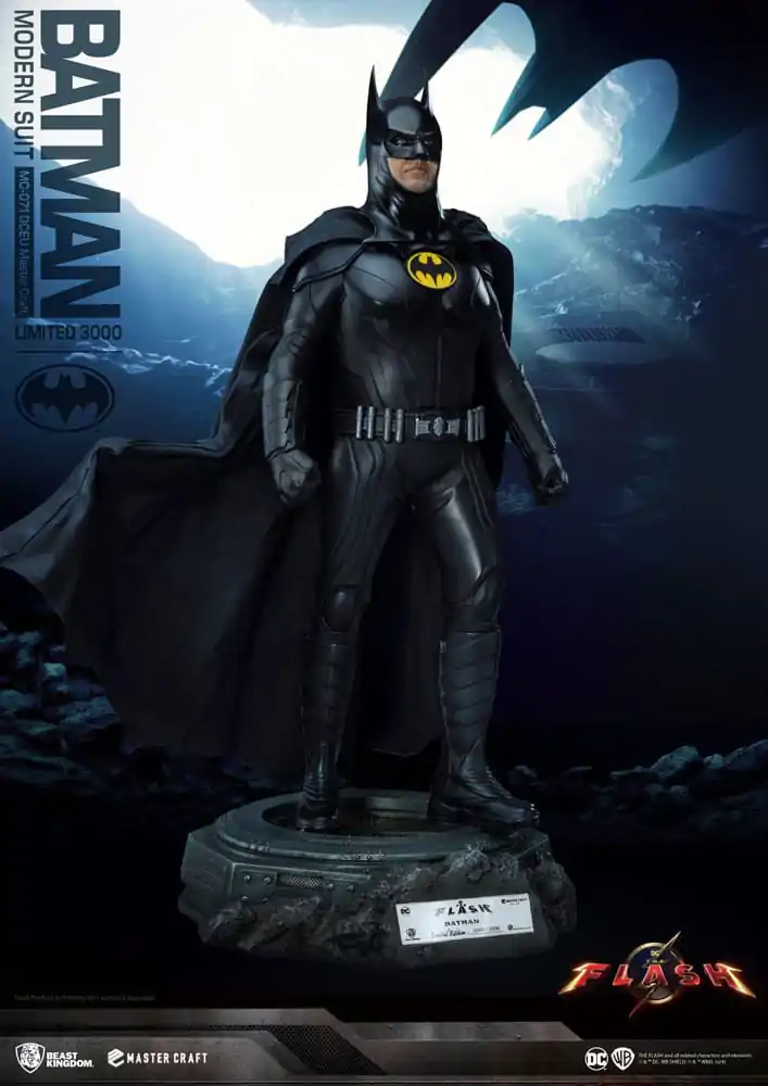 Batman Master Craft Statue Batman Modern Suit 42 cm termékfotó