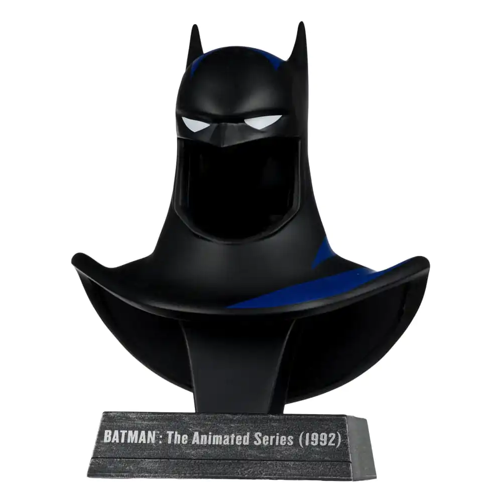Batman: The Animated Series 1992 DC Direct Mini-Replik 1/3 Batman Maske Gold Label 19 cm Produktfoto
