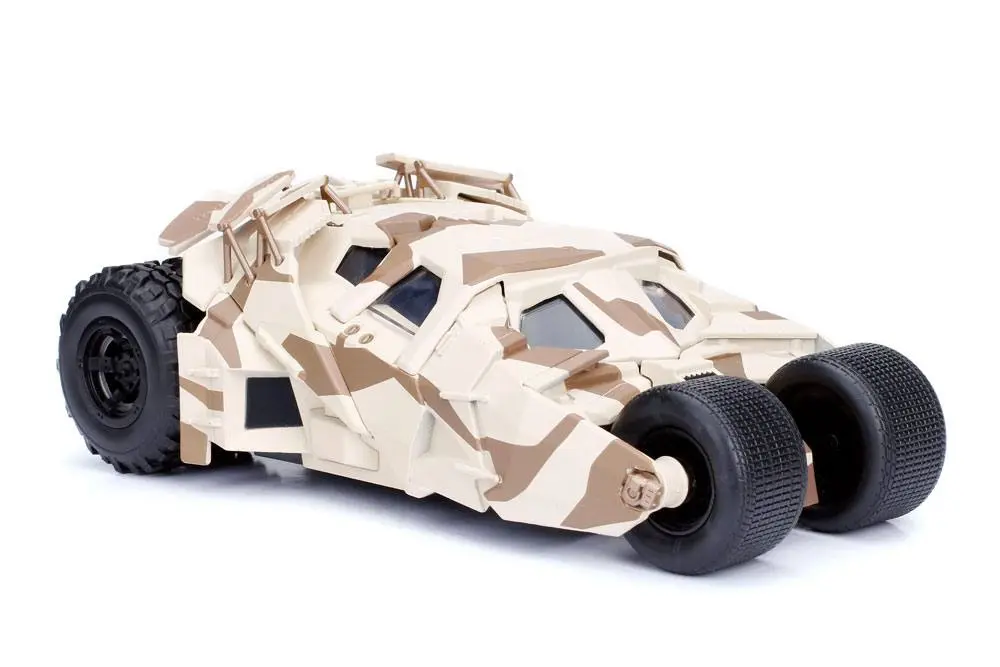 Batman The Dark Knight Diecast Modell 1/24 2008 Batmobile Camo mit Figur Produktfoto