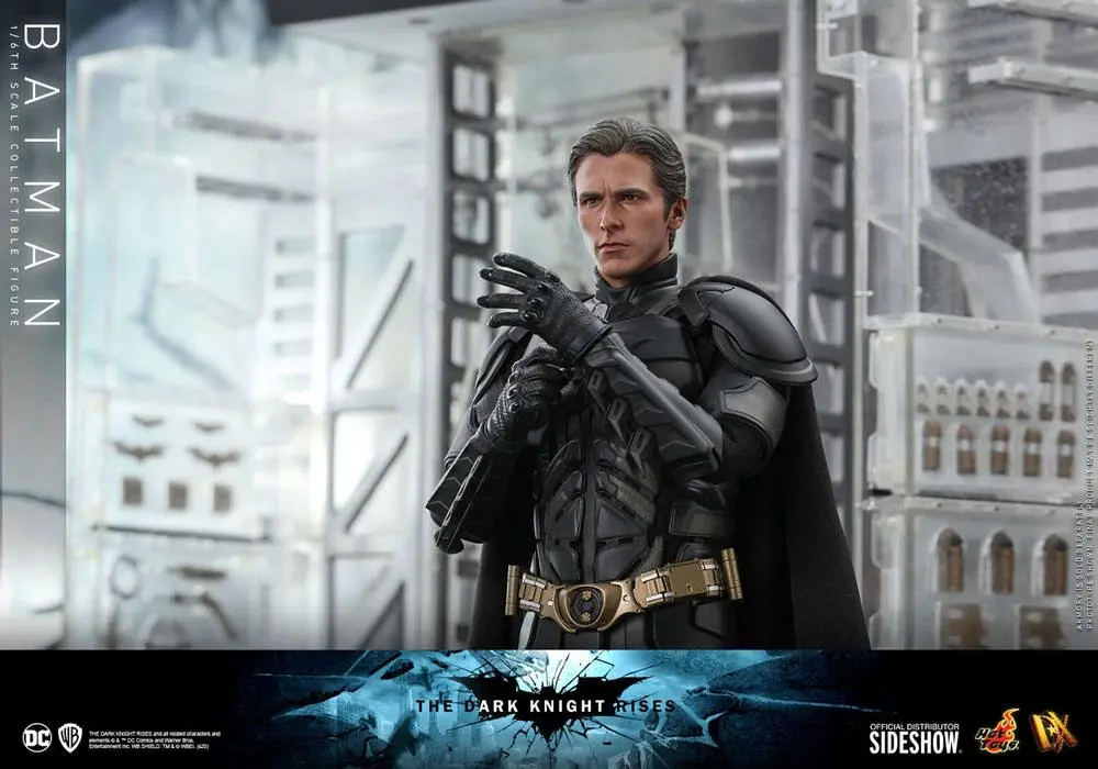 Batman The Dark Knight Rises Movie Masterpiece Actionfigur 1/6 Batman 32 cm Produktfoto