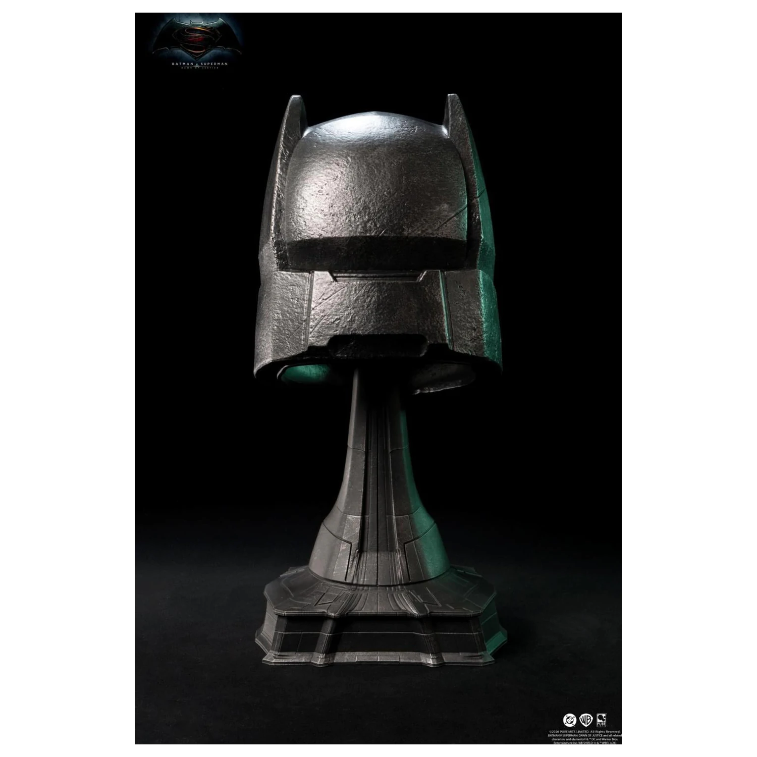 Batman v Superman Armored Batman Helm-Nachbildung 1/1 Produktfoto